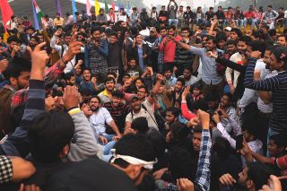 ΜΙΞΗ ΛΑΩΝ, ΠΟΛΙΤΙΣΜΩΝ ΚΑΙ ΕΘΙΜΩΝ