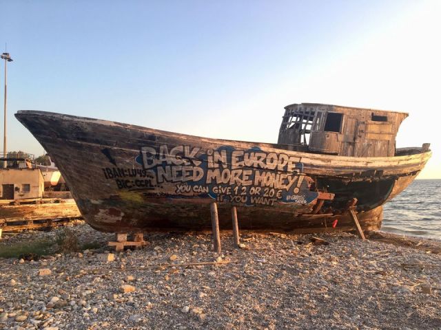 ΑΝΘΡΩΠΟΙ ΚΑΙ ΚΑΡΑΒΙΑ