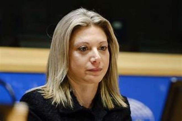 ΤΟ ΦΑΙΝΟΜΕΝΟ ΚΑΡΥΣΤΙΑΝΟΥ